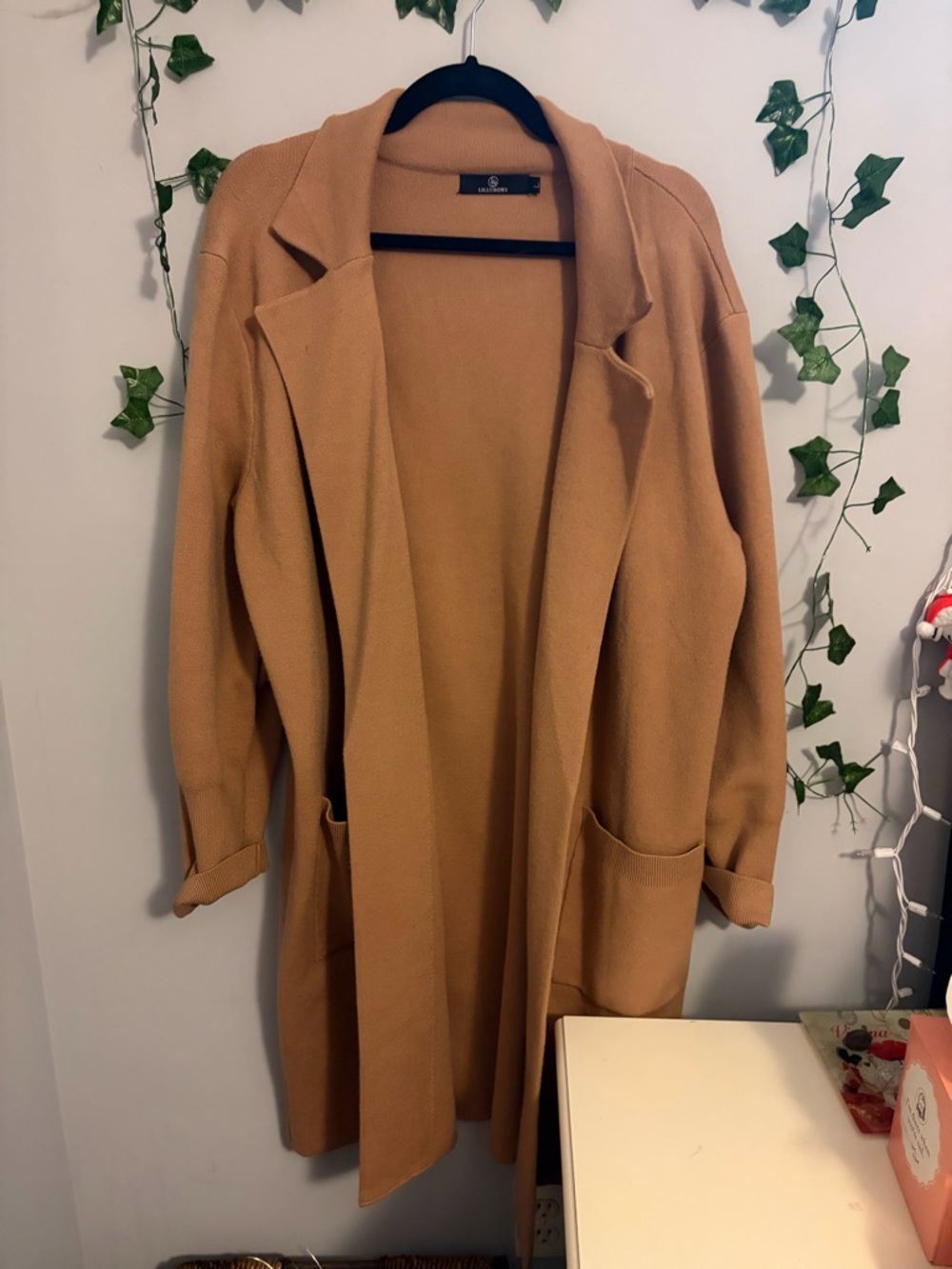 Amazon Lillusory Caramel Women’s Long Classy Trenchcoat Size L